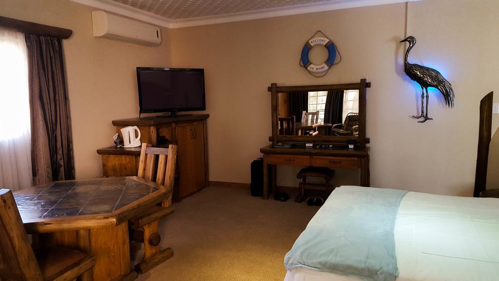 Aark Guest Lodge Вандербейлпарк Екстериор снимка