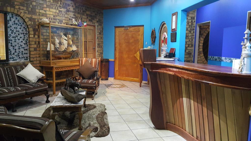 Aark Guest Lodge Вандербейлпарк Екстериор снимка