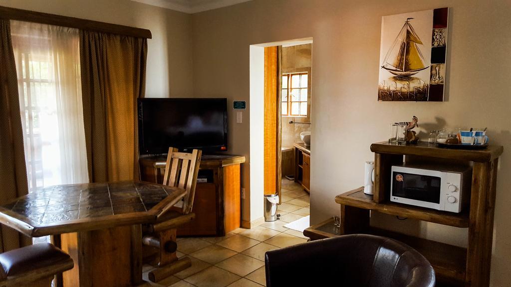 Aark Guest Lodge Вандербейлпарк Екстериор снимка