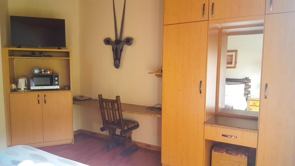Aark Guest Lodge Вандербейлпарк Екстериор снимка