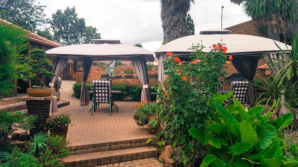 Aark Guest Lodge Вандербейлпарк Екстериор снимка