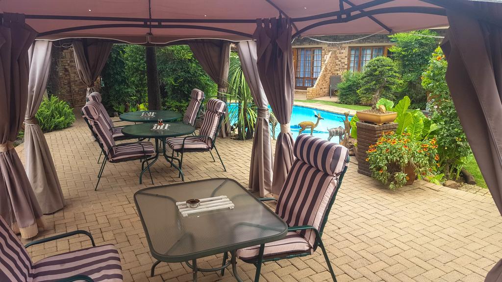 Aark Guest Lodge Вандербейлпарк Екстериор снимка